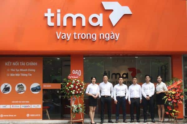 vay tiền bằng cmnd và thẻ ngân hàng tima